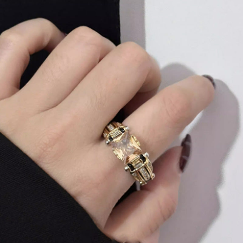 šHot Saleš„Heavy Duty Vintage Zirconia Wide Band Ring