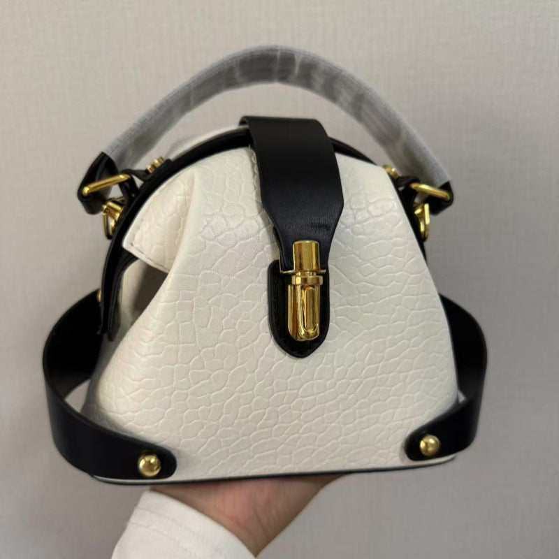 👜 Color-Blocked Bag – Stylish, Metal Hardware, Multi-Way 🧳
