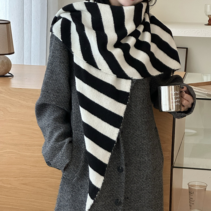🔥Women's Solid Color Shawl for All Seasons